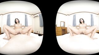 Caribbeancom 081121-001 カリビアンコム 081121-001 [VR] 隠語をささやく痴女を独り占め中出しセックス 百多えみり