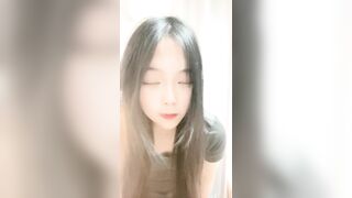 邻家少女下海直播！【叶萝莉】活泼可爱颜值很高身材好，全身上下充满了少女的气息！