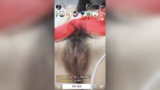 YOLO直播 美女主播红唇 情趣内衣 黑丝 大秀 掰开下面等你来插 小穴粉嫩多水