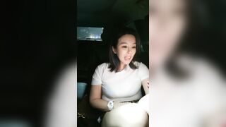 大奶熟女大姐 你鸡吧都不硬还操 吹一下 啊啊用力操我 和大哥玩刺激路边车震 无套内射 大哥紧张就是射的快了些.