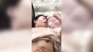 精选熟女美妇系列 窗户边操少妇 是我棒还是大鸡吧棒 大鸡吧棒 大姐都快被操哭了